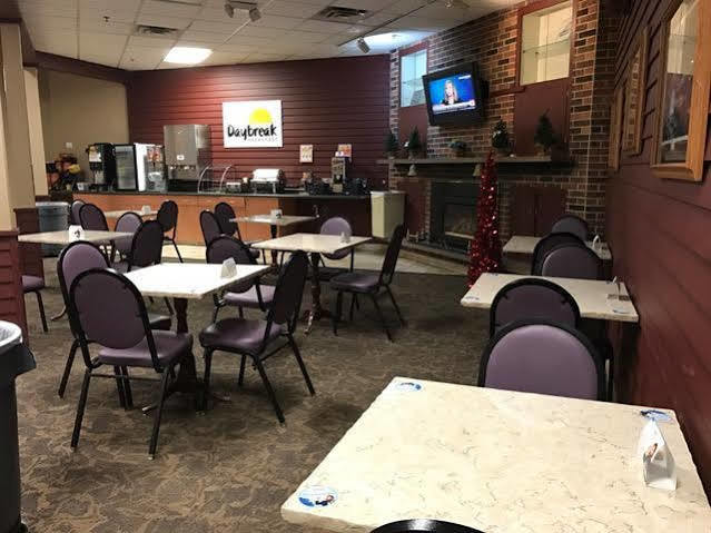 Days Inn By Wyndham Bloomington West Buitenkant foto
